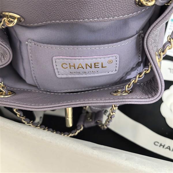 2026127213711271 700